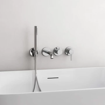 SC9044CH Смеситель для ванны с изливом и с внутренней частью  Sancos Хром
