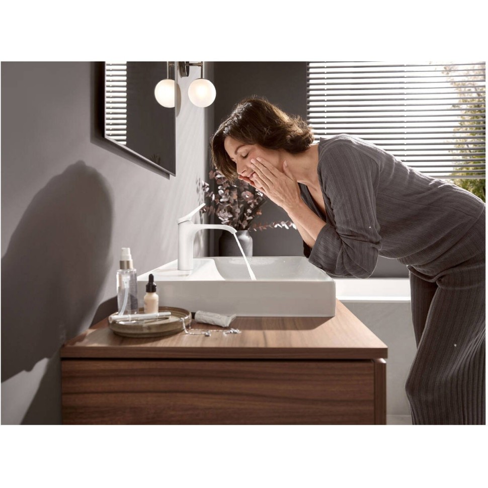 Смеситель для раковины Hansgrohe Vivenis со сливным гарнитуром 75020700, белый матовый
