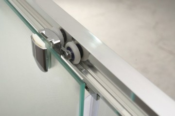Душевая дверь BelBagno UNIQUE-BF-2-170/200-P-Cr