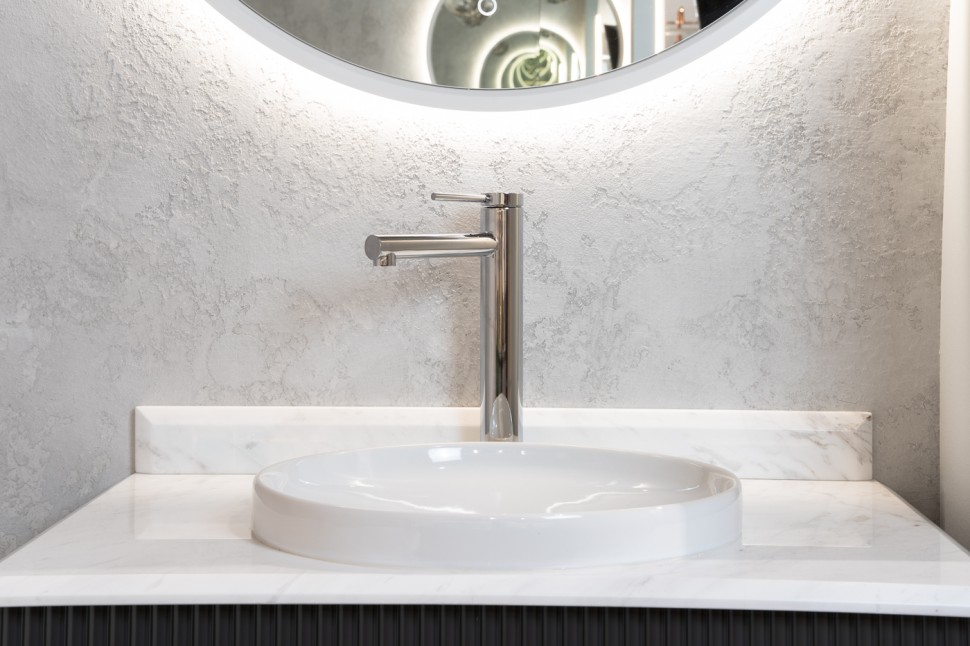 Смеситель ABBER Emotion AF8811 для накладной раковины, хром