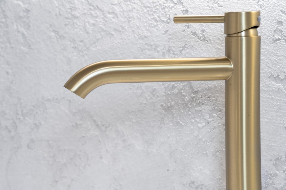 Смеситель ABBER Wasser Kreis AF8111G для накладной раковины, золото матовое